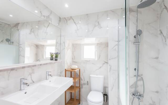 Liberty Duplex by LU Holiday