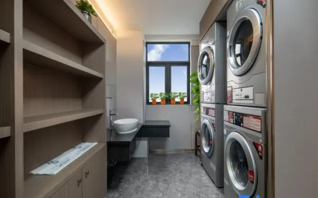 MEHOOD LESTIE Hotel (Guangzhou Huangpu Gongyuan)