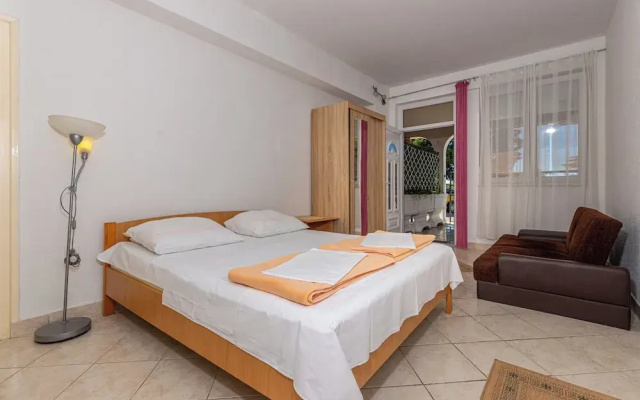 Apartment Zorka 2