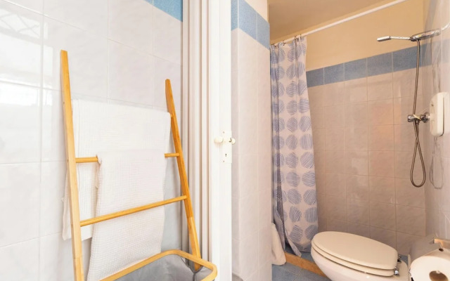 4129 Casa Sabre by Barbarhouse