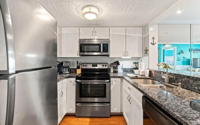 Aqua Vista Retreat 2 Bedroom Condo