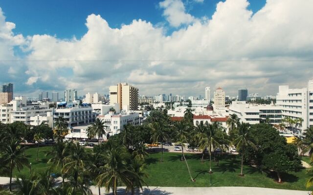 Suites at Congress Ocean Drive