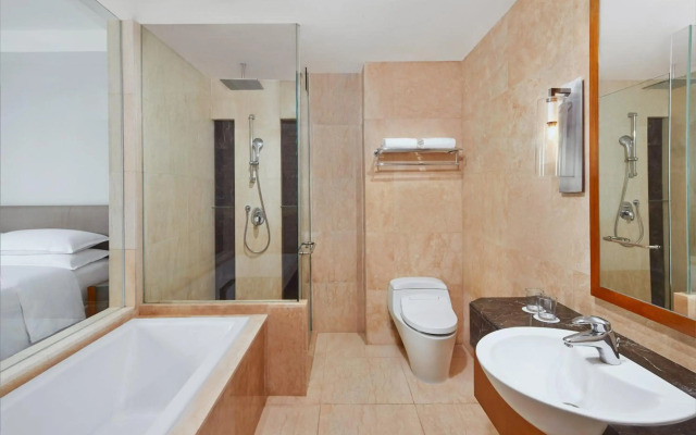 Four Points by Sheraton Manado