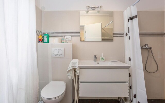 Beautiful Apartment in Rijeka With Wifi and 1 Bedrooms