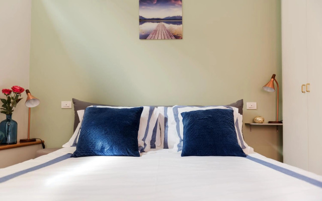 Lora Center Apartment