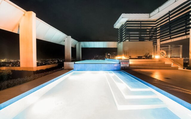 Oyo 445 Vinia Residences by Filinvest