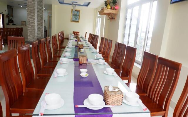 Anh Dao Hotel