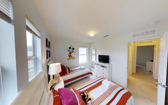 Crystal Cove Resort