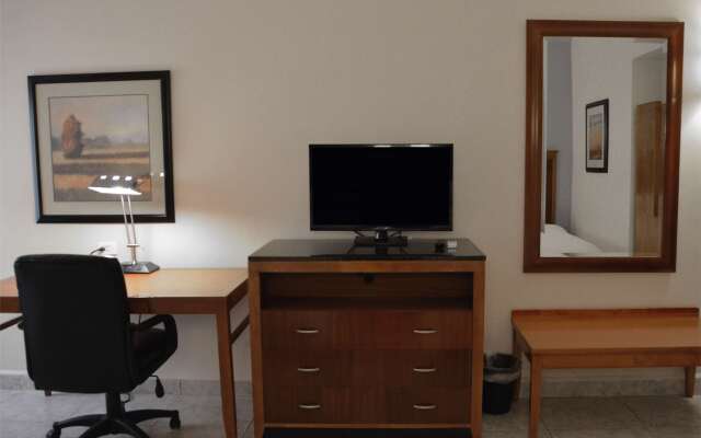 Days Inn by Wyndham Piedras Negras