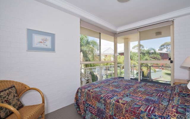 Seaspray, Unit 3/4 Intrepid Close