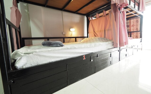 Arisa Hostel