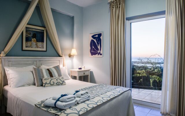 Palmina Mare Villa and Studios