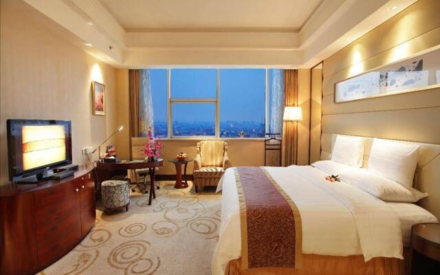 Golden Shining New Century Grand Hotel Beihai