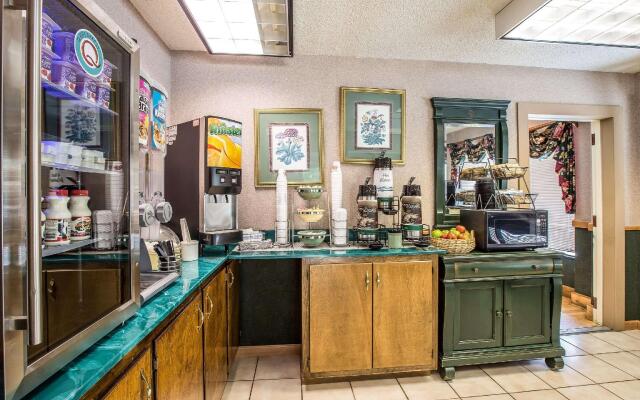 Quality Inn & Suites Mt Chalet