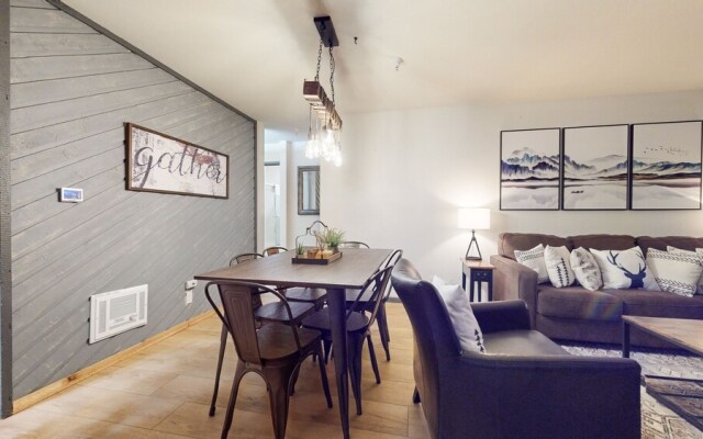 Aspen Creek #115 2 Bedroom Condo by RedAwning