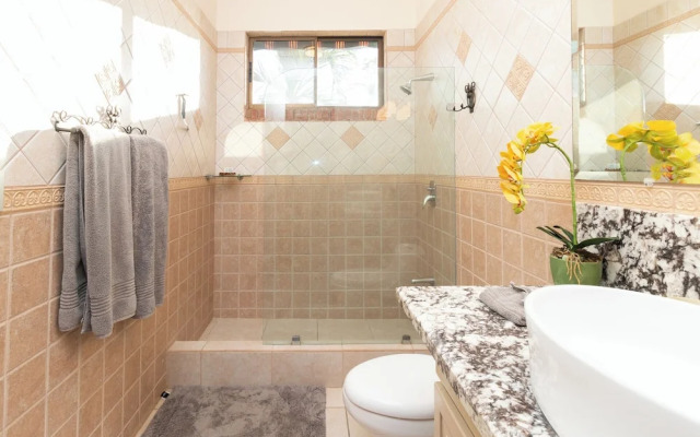 Casa Las Brisas 5BR