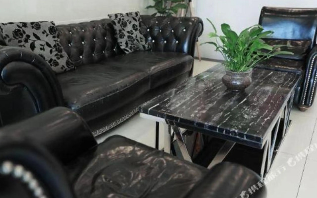 Shankee Hotel (Langfang Xianghe No.1 Middle School Jiamei Furniture City)