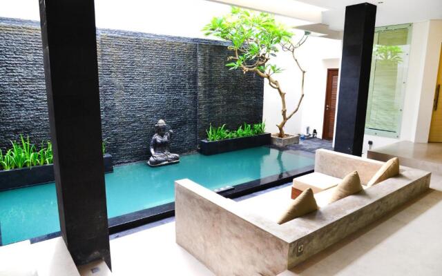 Villa Tentrem Legian