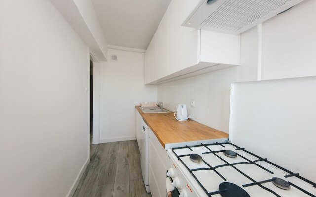 ShortStayPoland Aleja Solidarności - B61