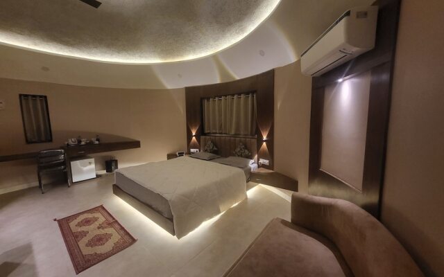 Treebo Premium Mowgli's Den, Pench