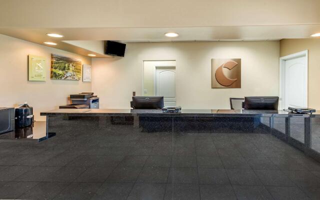 Comfort Inn & Suites Barnesville - Frackville