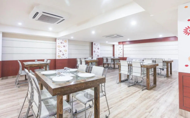 Hotel Janki International