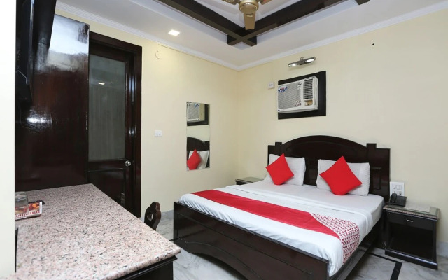 OYO 12400 Hotel Prem