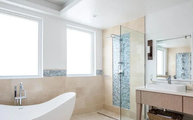 Windjammer Landing Resort and Residences