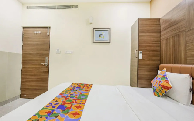Fabhotel Mrv Inn