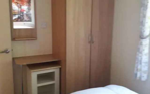 Immaculate 3-bedroom Caravan on Combe Haven