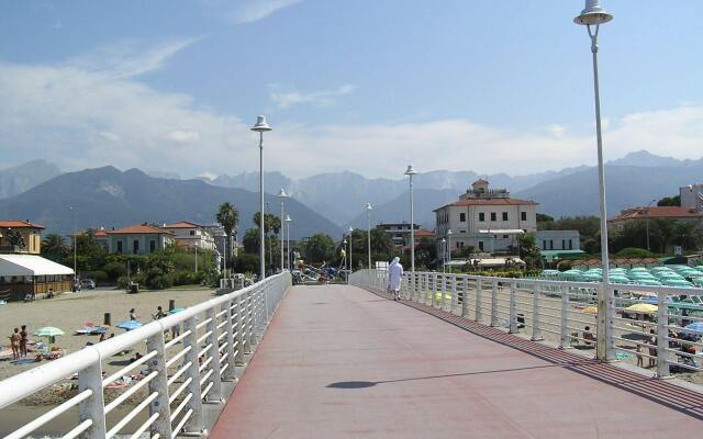 Hotel Tirreno