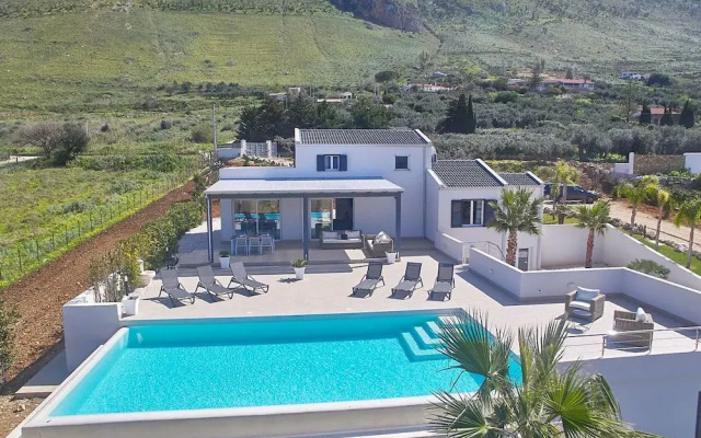 Villa Biancolilla