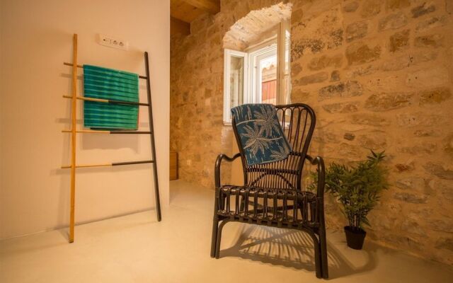 Casa Sepia