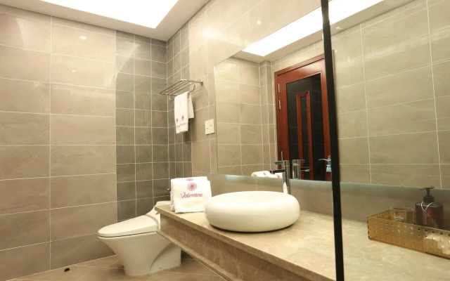 Valentine Hotel