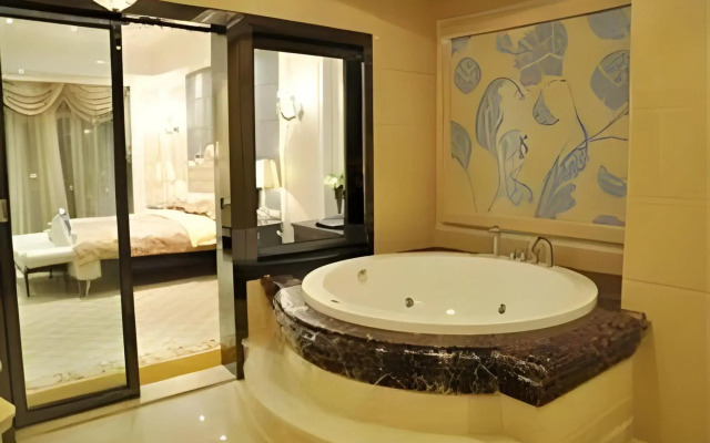 Country Garden Phoenix Hotel - Yunfu