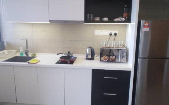 DK City Duplex Residence