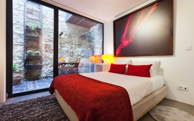 The Old Stables Chiado Apartments