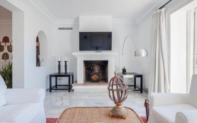 Charming 4bedroom Villa in Los Monteros Beach