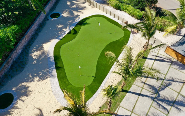 Exquisite Villa w Stunning Ocean Views Gym Golf
