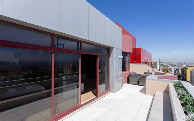 Liiiving in Gaia - Panoramic Terrace Penthouse