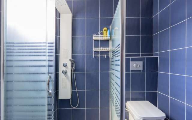 Missafir Stylish and Central Flat in Nisantasi