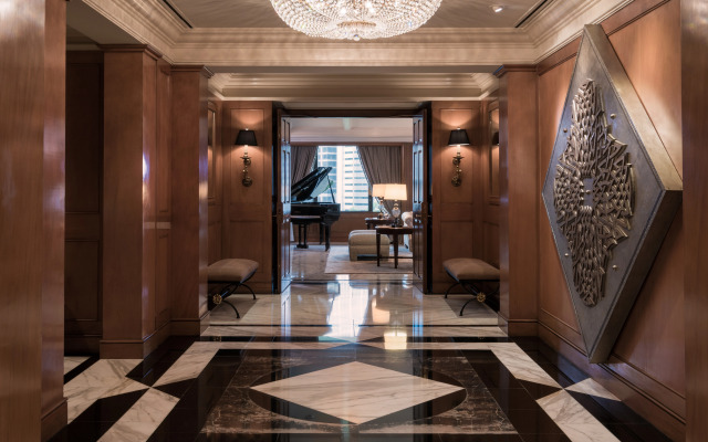 The Peninsula Manila