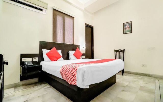 OYO 22833 Laalmati Castle