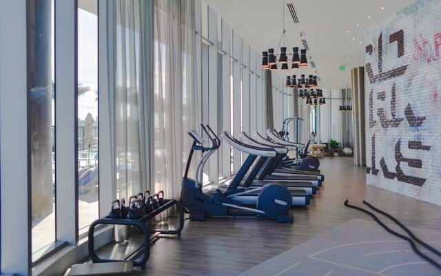 Oceanfront Luxury Hyde Beach Condo