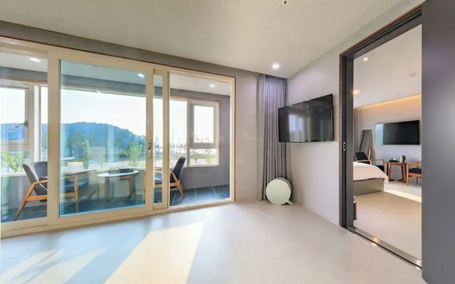 Gaon Resort