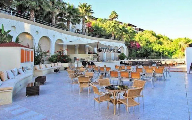 Light House - All Inclusive