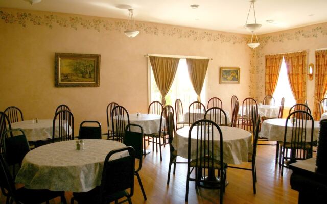 Cavendish Memotree Resort