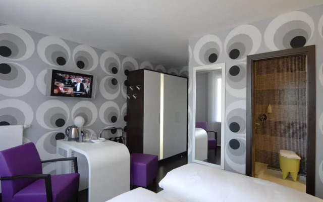 Retro Design Hotel