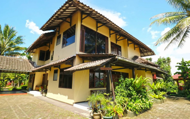 Villa Aquarius Orange