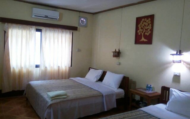 Pon's River Guesthouse